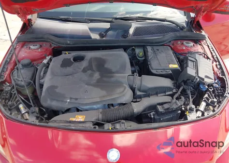 2014 Mercedes-Benz Cla 250 z USA, uszkodzony, nr VIN WDDSJ4EBXEN043297